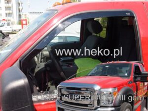 Owiewki Ford F550 Super Duty 2011-2016 III (1,5 kabiny) (tylko owiewki przednie)
