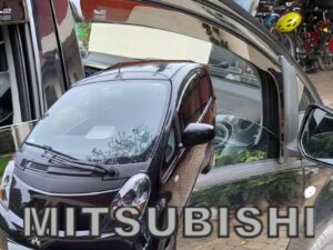 Owiewki  MITSUBISHI i-MiEV 5d 2009-> (tylko owiewki przednie)
