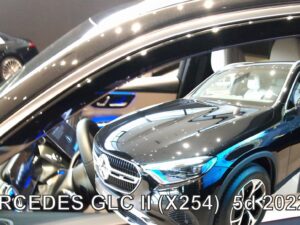 Owiewki MERCEDES GLC II X254 5d 2022-> (tylko owiewki przednie)